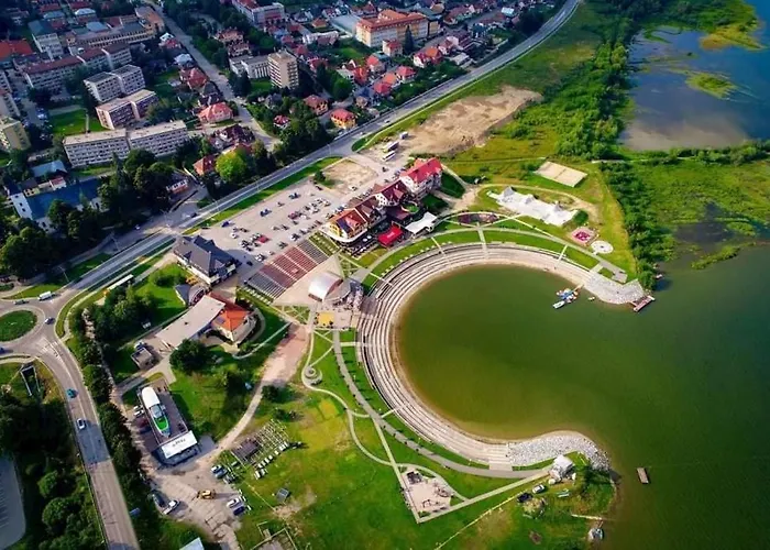 Semesterbostad Na Orave So Saunou A Kupacou Kadou Námestovo