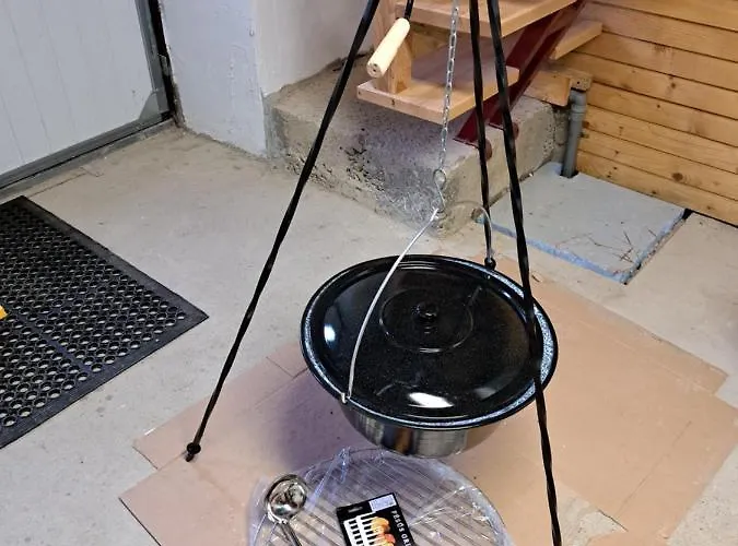 Semesterbostad Na Orave So Saunou A Kupacou Kadou *