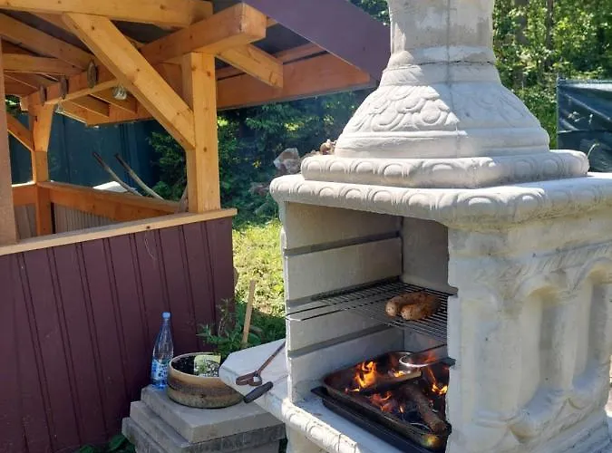 Na Orave So Saunou A Kupacou Kadou Semesterbostad